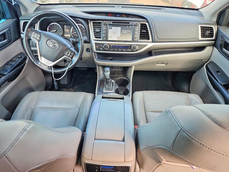 48931316 :رقم المزاد ، 5TDYZRFH5JS248012 vin ، 2018 Toyota Highlander مزاد بيع