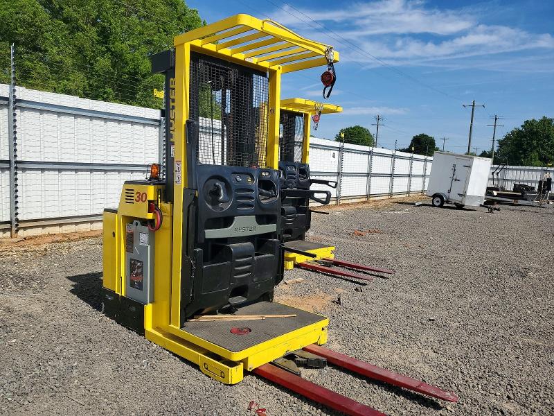 49659926 :رقم المزاد ، G118N01678Z vin ، 2000 Hyster Unknown مزاد بيع