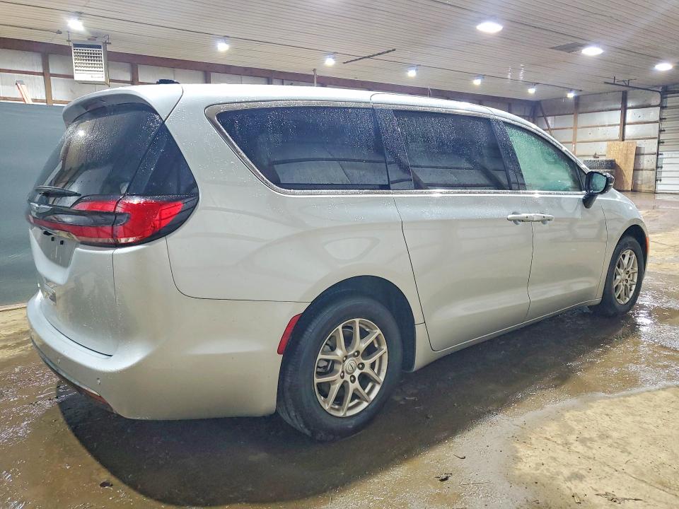 Auction sale of the 2026 Chrysler Pacifica, vin: 2C4RC1BG1TR167671, lot number: 49939226