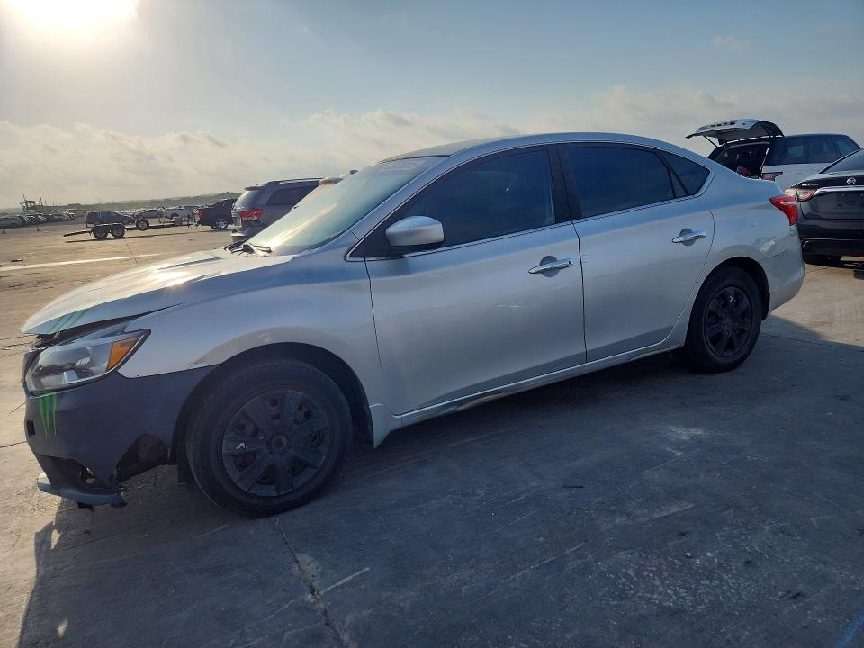 Aukcja sprzedaży 2017 Nissan Sentra, vin: 3N1AB7AP8HY324076, numer aukcji: 50476916