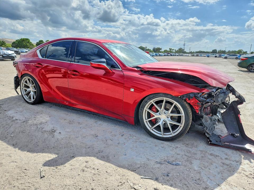 50768906 :رقم المزاد ، JTHGZ1B29N5053250 vin ، 2022 Lexus Is مزاد بيع