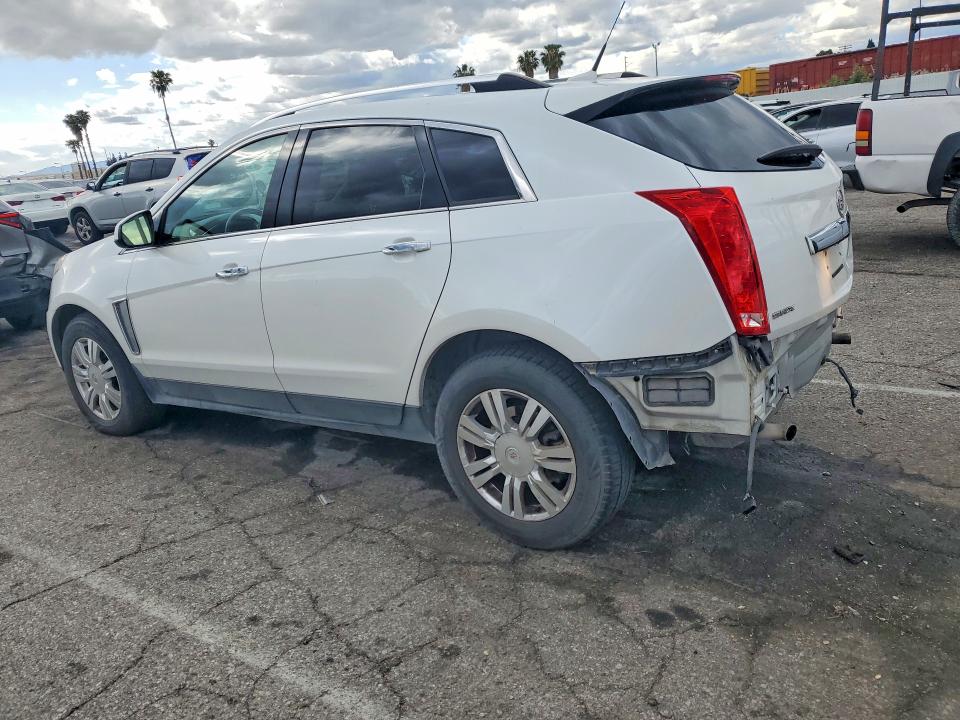 49910216 :رقم المزاد ، 3GYFNCE33DS644228 vin ، 2013 Cadillac Srx مزاد بيع