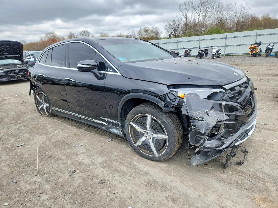 50800516 :رقم المزاد ، 4JGGM1CB8PA003721 vin ، 2023 Mercedes-benz Eqe Suv مزاد بيع