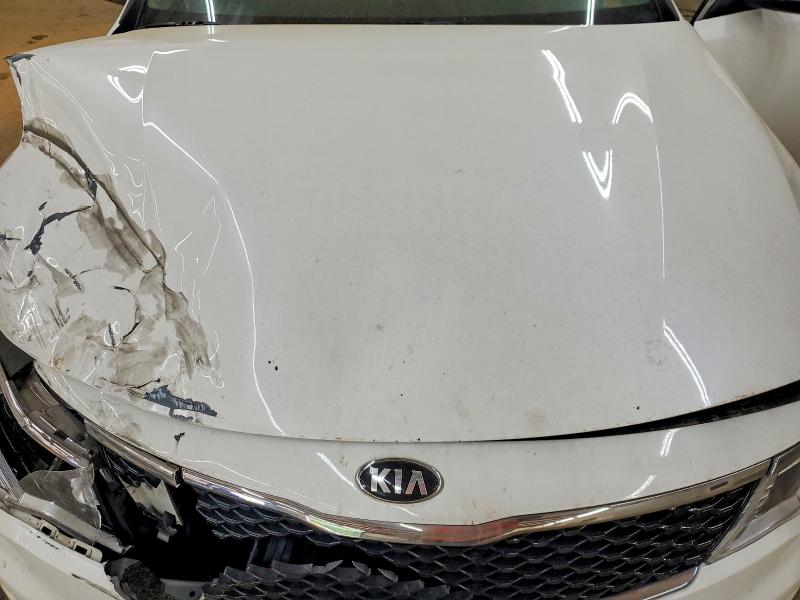 2018 Kia Optima მანქანა იყიდება აუქციონზე, vin: 5XXGT4L35JG182877, აუქციონის ნომერი: 49367106