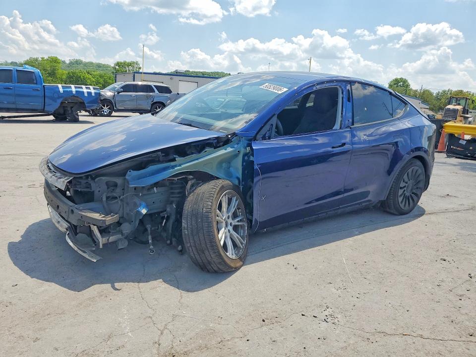 Auction sale of the 2023 Tesla Model Y, vin: 7SAYGDEE8PA207421, lot number: 50529006
