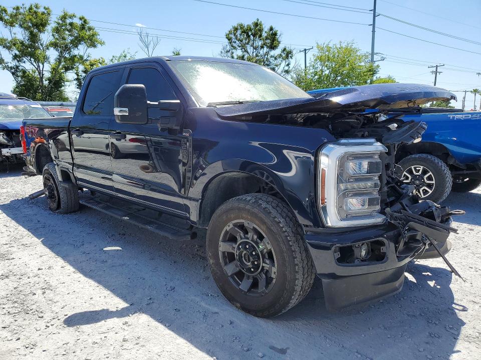 50850636 :رقم المزاد ، 1FT8W2BA9RED44011 vin ، 2024 Ford F250 مزاد بيع
