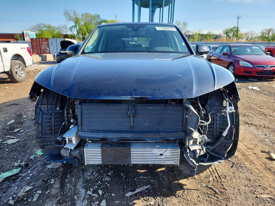 51358916 :رقم المزاد ، WA1EAAFY1N2116285 vin ، 2022 Audi Q5 مزاد بيع