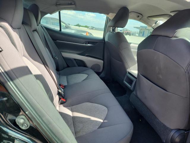 50310436 :رقم المزاد ، 4T1C11AK2MU452199 vin ، 2021 Toyota Camry مزاد بيع