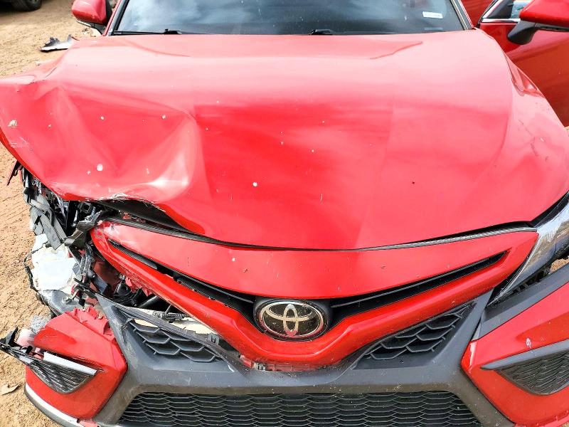 49090606 :رقم المزاد ، 4T1G11AK6PU180830 vin ، 2023 Toyota Camry مزاد بيع