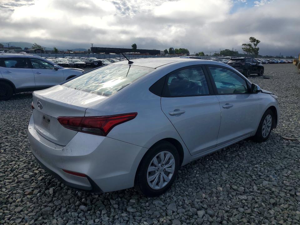 2021 Hyundai Accent მანქანა იყიდება აუქციონზე, vin: 3KPC24A6XME144427, აუქციონის ნომერი: 49455436