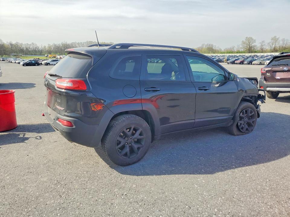 Продажа на аукционе авто 2018 Jeep Cherokee, vin: 1C4PJMBX2JD515556, номер лота: 50144026