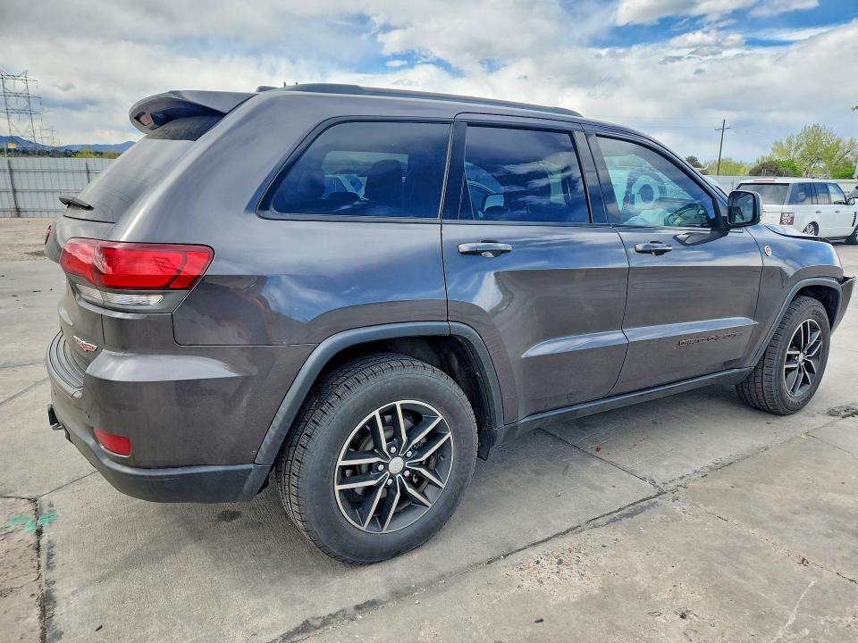 2018 Jeep Grand Cherokee მანქანა იყიდება აუქციონზე, vin: 1C4RJFLG0JC231500, აუქციონის ნომერი: 51261196