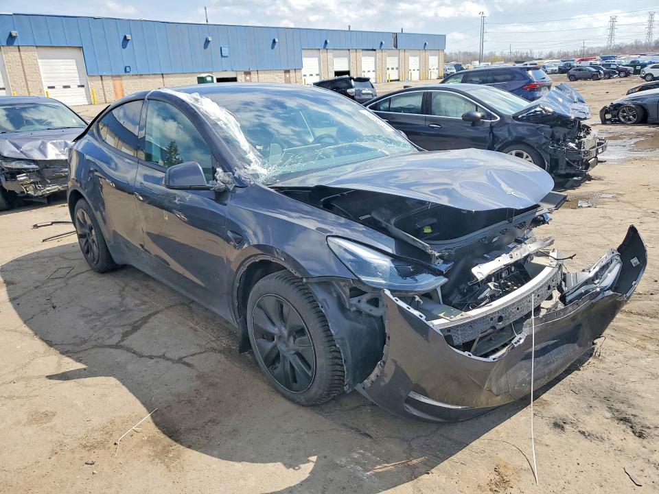 2024 Tesla Model Y მანქანა იყიდება აუქციონზე, vin: 7SAYGDEE8RF157657, აუქციონის ნომერი: 48199436