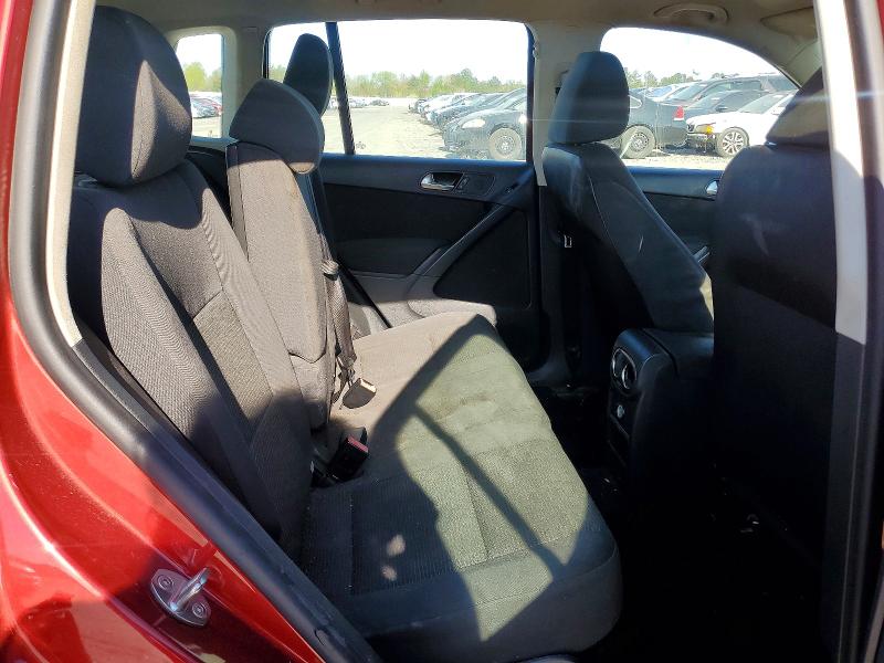 48853306 :رقم المزاد ، WVGAV7AX4FW014530 vin ، 2015 Volkswagen Tiguan مزاد بيع