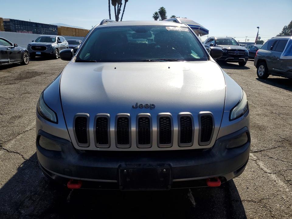 Продажа на аукционе авто 2015 Jeep Cherokee, vin: 1C4PJMBS9FW786212, номер лота: 49959416