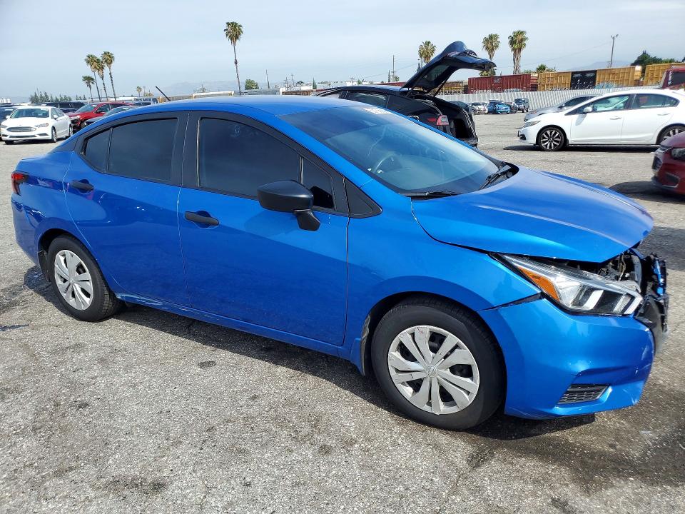 50138966 :رقم المزاد ، 3N1CN8DV8ML820809 vin ، 2021 Nissan Versa مزاد بيع