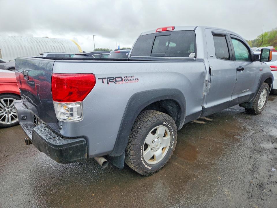 51581936 :رقم المزاد ، 5TFUY5F1XAX138175 vin ، 2010 Toyota Tundra مزاد بيع