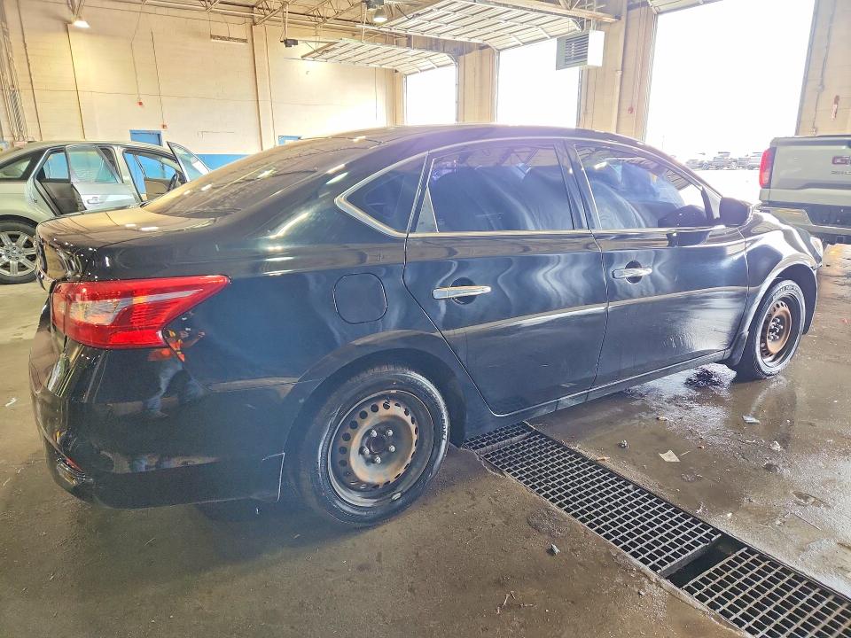 Продажа на аукционе авто 2019 Nissan Sentra, vin: 3N1AB7AP1KY415388, номер лота: 49549516
