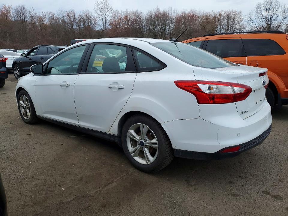 2013 Ford Focus მანქანა იყიდება აუქციონზე, vin: 1FADP3F25DL235947, აუქციონის ნომერი: 48047326