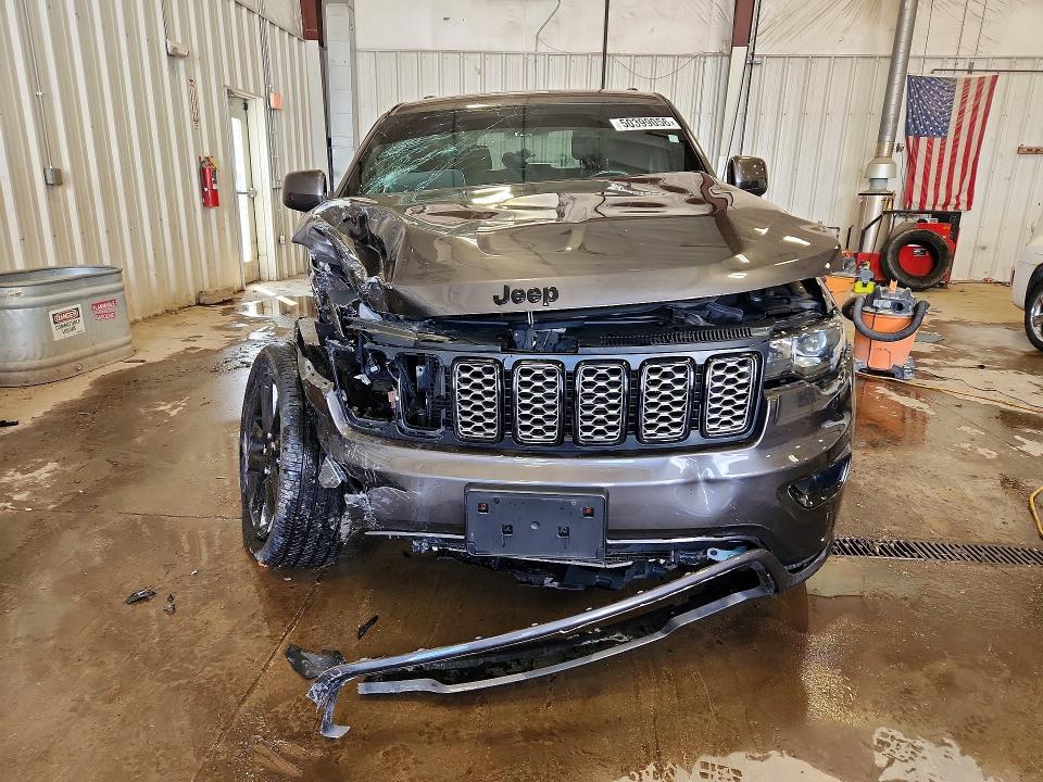 50399056 :رقم المزاد ، 1C4RJFAG5LC437191 vin ، 2020 Jeep Grand Cherokee مزاد بيع