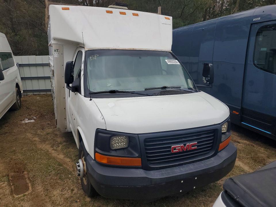 Продаж на аукціоні авто 2004 Gmc Savana, vin: 1GDJG31U241199552, номер лоту: 49920256