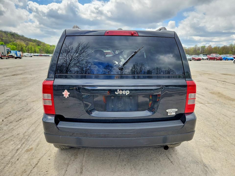 50544536 :رقم المزاد ، 1C4NJPFA2FD185701 vin ، 2015 Jeep Patriot مزاد بيع