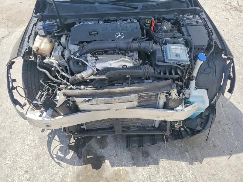 49750896 :رقم المزاد ، W1K5J4GB9NN293382 vin ، 2022 Mercedes-benz Cla مزاد بيع