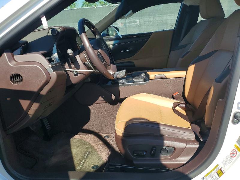 50297626 :رقم المزاد ، 58ABZ1B16KU007030 vin ، 2019 Lexus Es مزاد بيع
