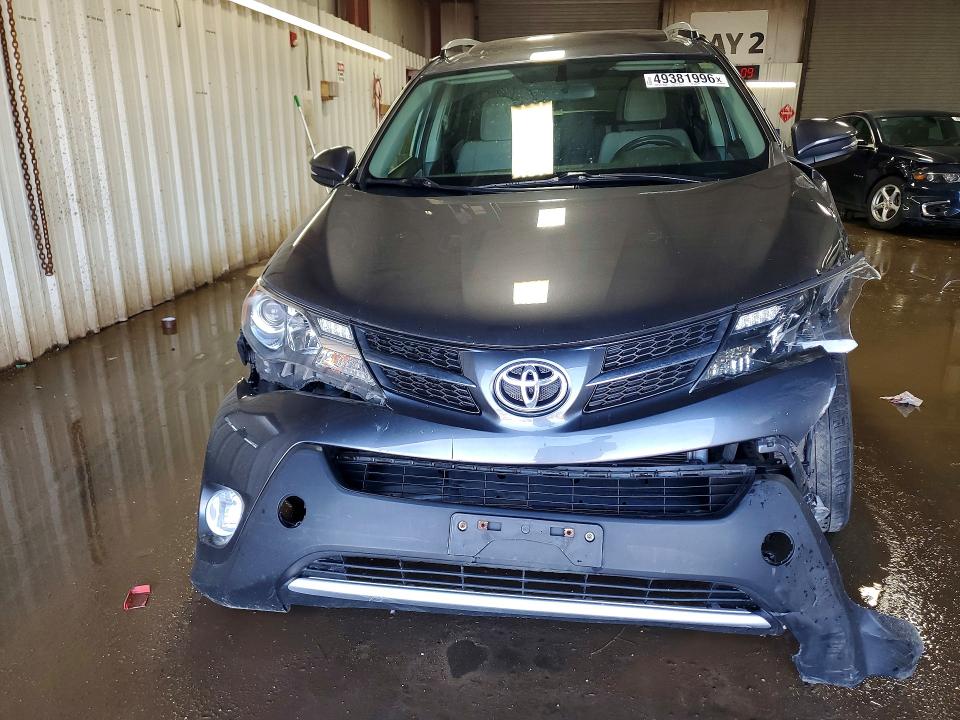 Продажа на аукционе авто 2015 Toyota Rav4, vin: JTMRFREV0FD099919, номер лота: 49381996