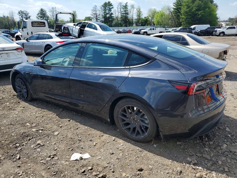 51171806 :رقم المزاد ، 5YJ3E1EA4RF826841 vin ، 2024 Tesla Model 3 مزاد بيع