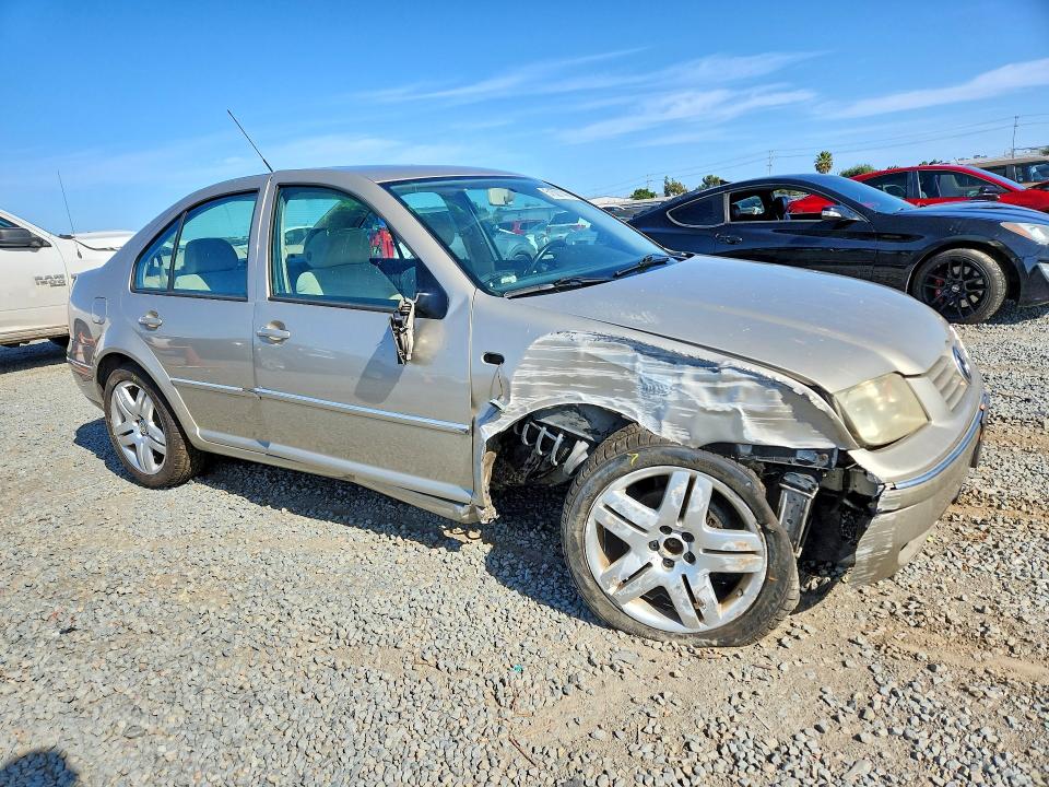 51527146 :رقم المزاد ، 3VWSE69M14M045239 vin ، 2004 Volkswagen Jetta مزاد بيع