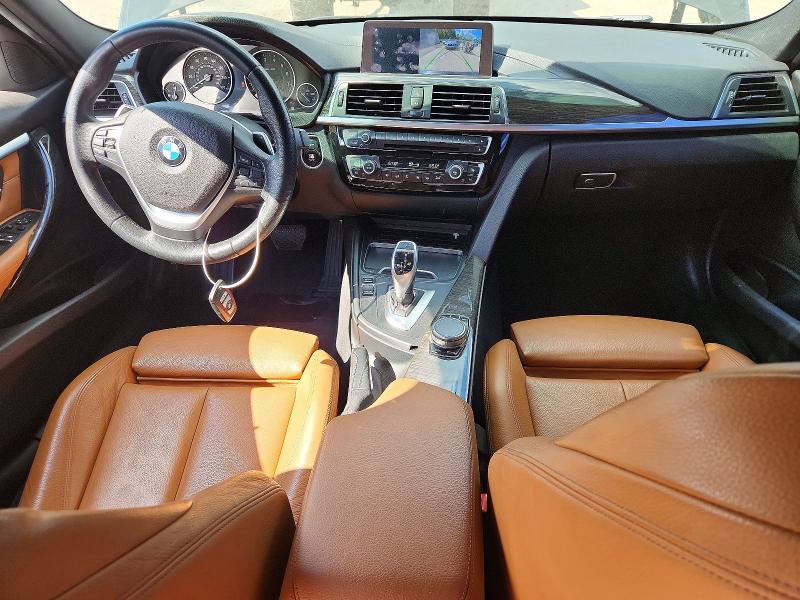 49033766 :رقم المزاد ، WBA8B9G50JNU95918 vin ، 2018 Bmw 330 مزاد بيع