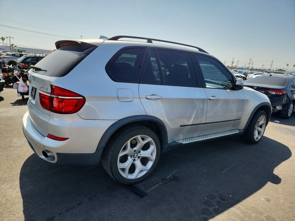 2013 Bmw X5 მანქანა იყიდება აუქციონზე, vin: 5UXZV4C59D0B10060, აუქციონის ნომერი: 51530746