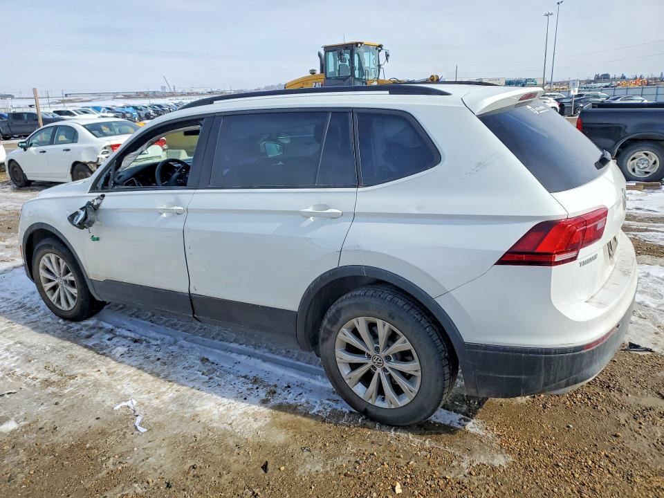 48021076 :رقم المزاد ، 3VV0B7AX5KM005498 vin ، 2019 Volkswagen Tiguan مزاد بيع