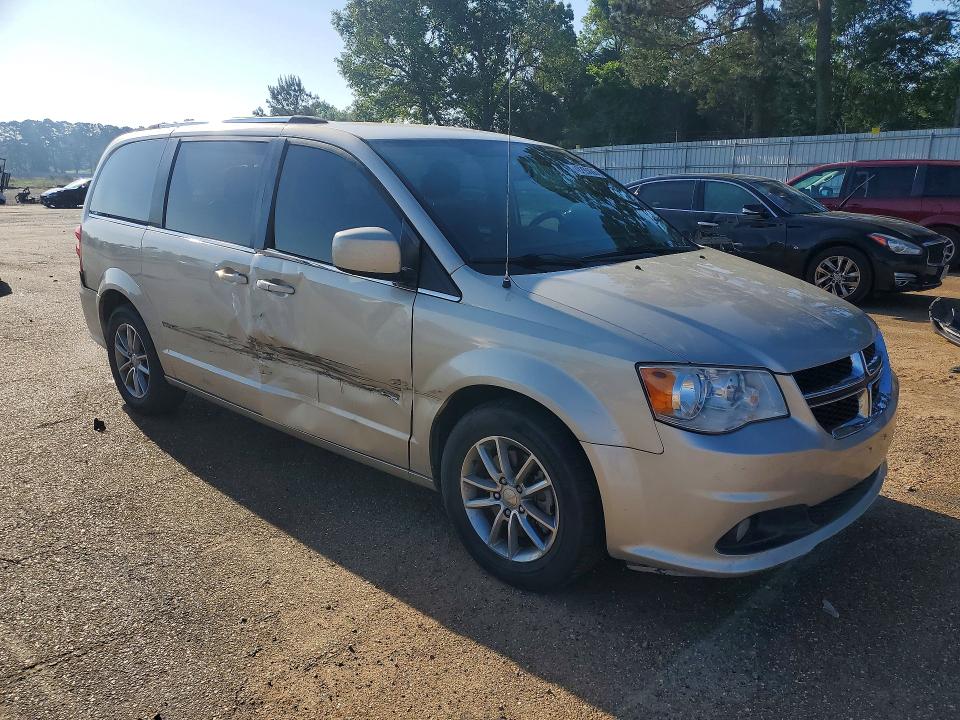 2015 Dodge Grand Caravan მანქანა იყიდება აუქციონზე, vin: 2C4RDGCG4FR671795, აუქციონის ნომერი: 49295886