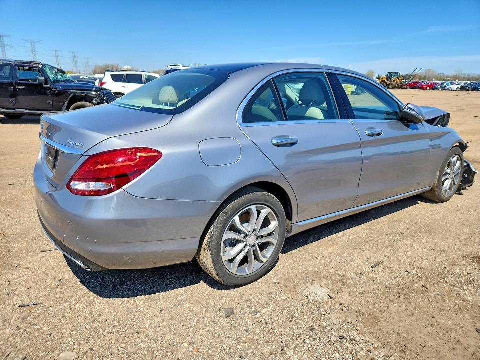 2016 Mercedes-benz C მანქანა იყიდება აუქციონზე, vin: 55SWF4KB9GU135289, აუქციონის ნომერი: 49706186