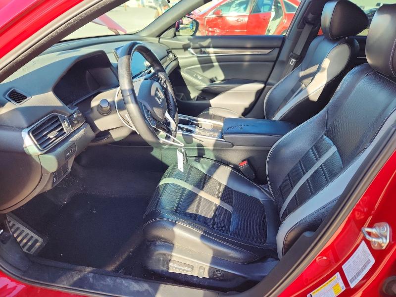 48626276 :رقم المزاد ، 1HGCV1F33JA083569 vin ، 2018 Honda Accord مزاد بيع