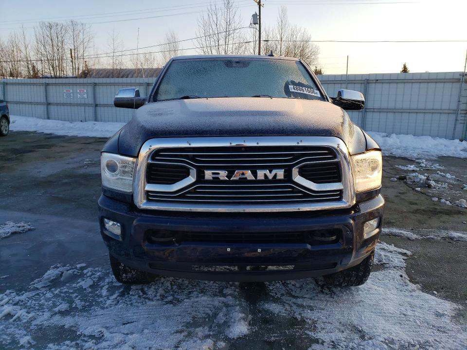 48861606 :رقم المزاد ، 3C6UR5LJ4HG760309 vin ، 2017 Ram 2500 مزاد بيع