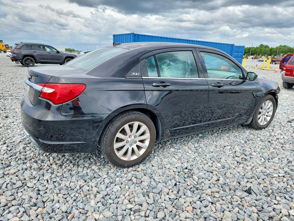 Продажа на аукционе авто 2011 Chrysler 200, vin: 1C3BC1FB7BN522746, номер лота: 48920256