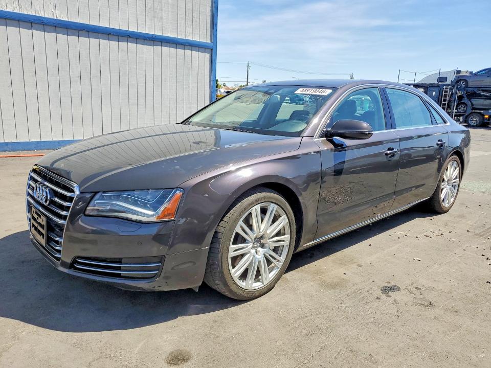 Продажа на аукционе авто 2014 Audi A8, vin: WAURMAFD8EN002419, номер лота: 48919046