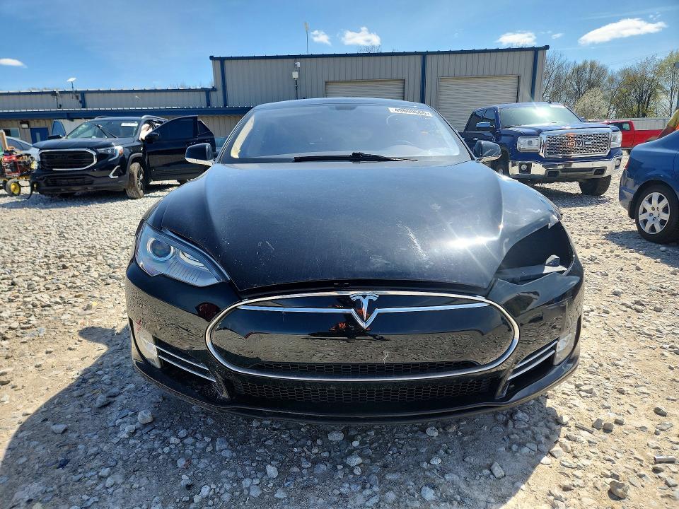 Продажа на аукционе авто 2013 Tesla Model S, vin: 5YJSA1DP9DFP06569, номер лота: 49800666