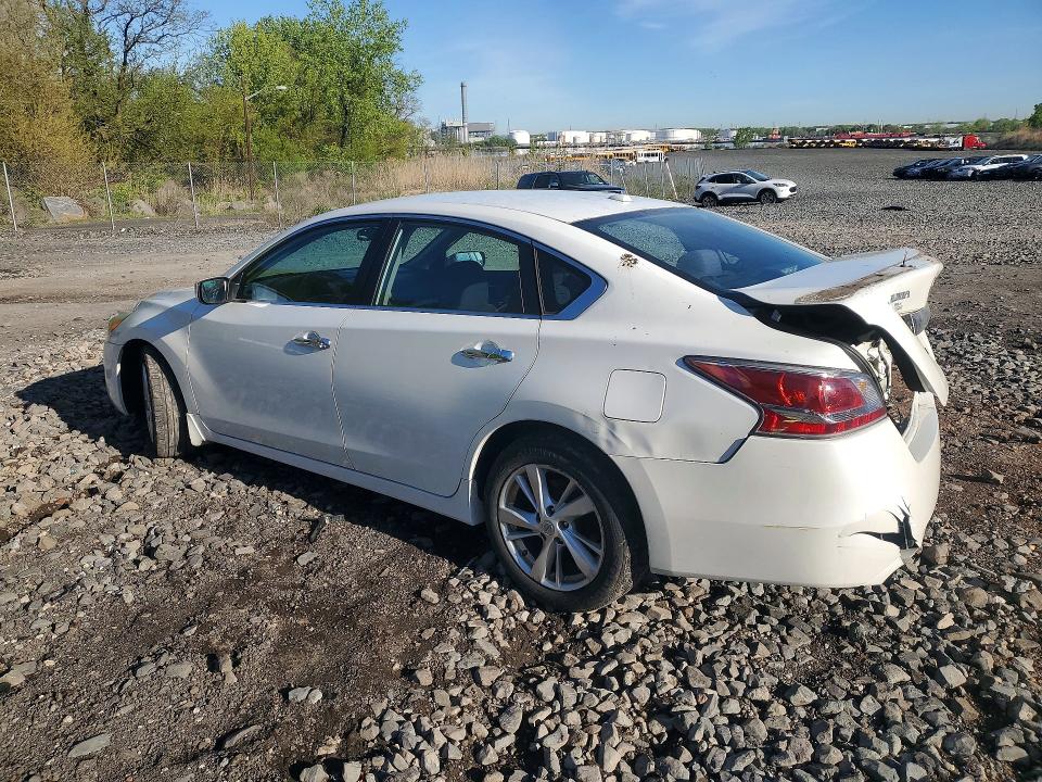 2014 Nissan Altima მანქანა იყიდება აუქციონზე, vin: 1N4AL3AP5EC133745, აუქციონის ნომერი: 51636956