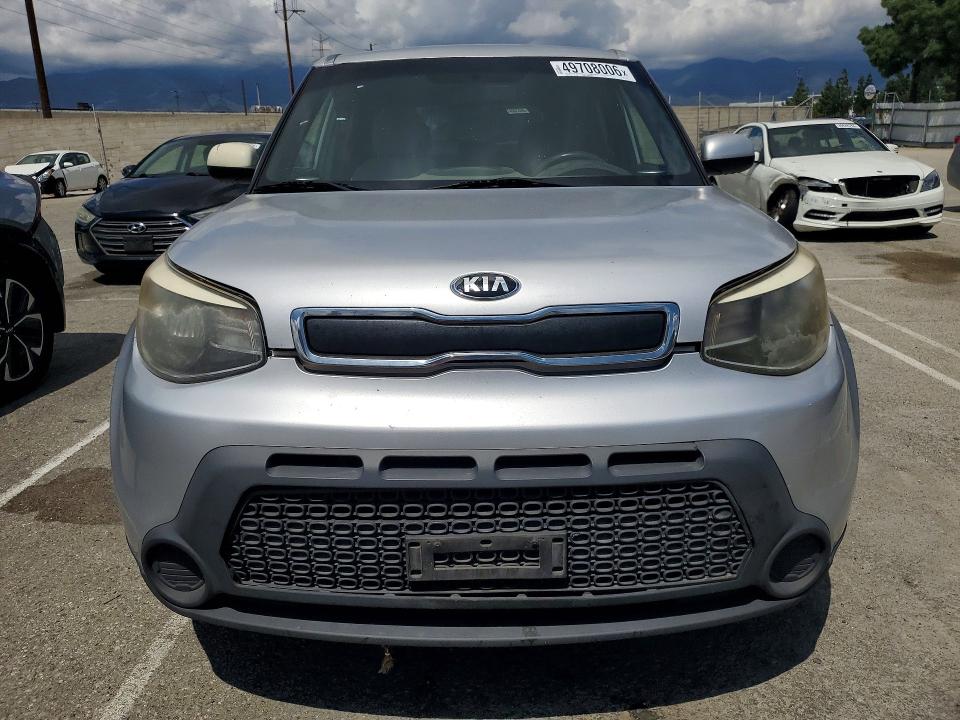 49708006 :رقم المزاد ، KNDJN2A26F7799431 vin ، 2015 Kia Soul مزاد بيع