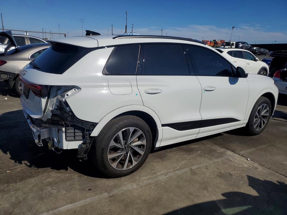 Aukcja sprzedaży 2025 Audi Q6 E-tron, vin: WA124BGF1SA020817, numer aukcji: 48528326
