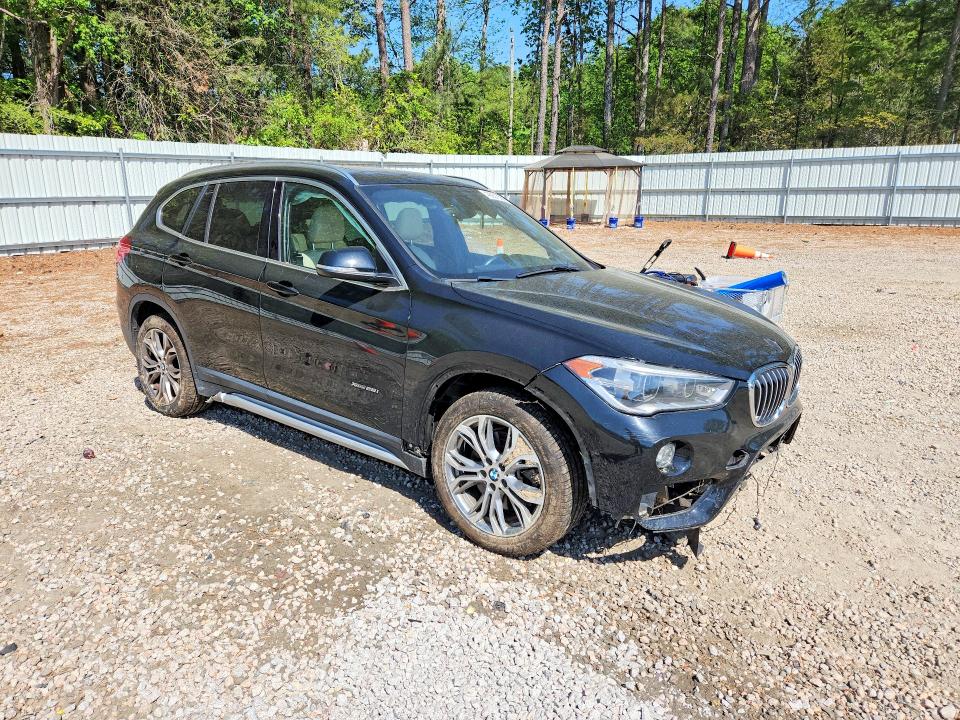49831606 :رقم المزاد ، WBXHT3C32GP882133 vin ، 2016 Bmw X1 مزاد بيع