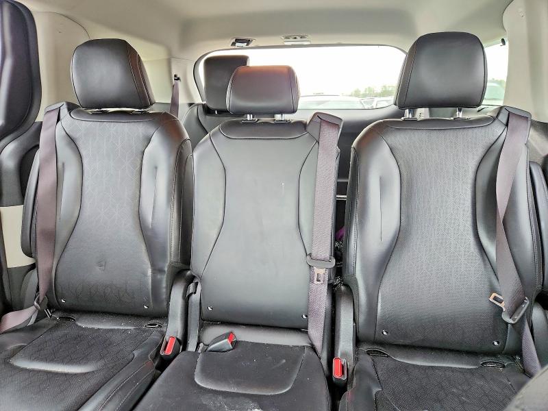 49324176 :رقم المزاد ، KNDNC5H30P6239242 vin ، 2023 Kia Carnival مزاد بيع