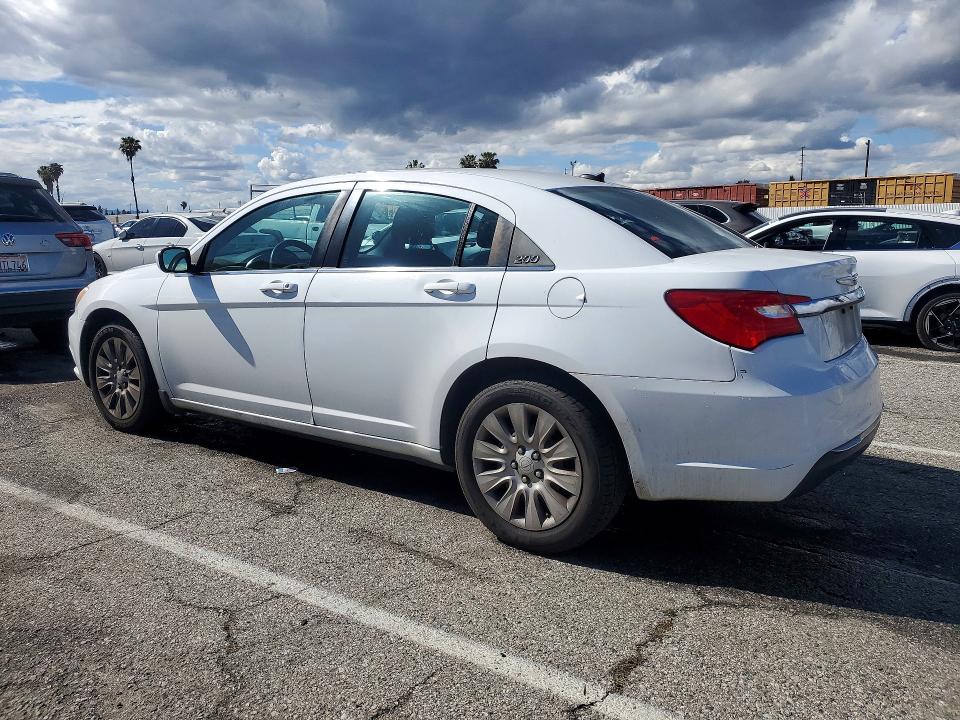 2014 Chrysler 200 მანქანა იყიდება აუქციონზე, vin: 1C3CCBAB3EN213023, აუქციონის ნომერი: 48166036