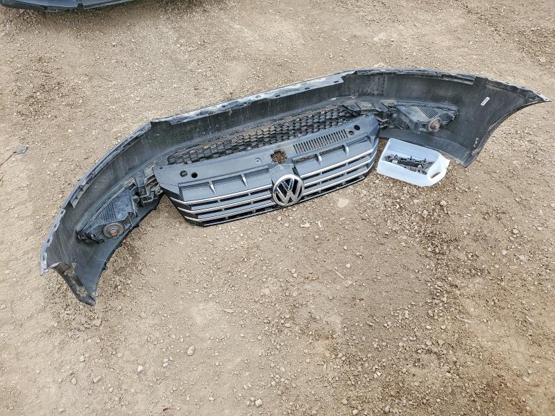 2015 Volkswagen Passat მანქანა იყიდება აუქციონზე, vin: 1VWBV7A32FC023781, აუქციონის ნომერი: 51468956
