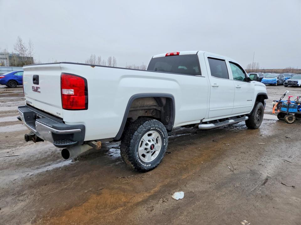 49917006 :رقم المزاد ، 1GT12SEY6JF118805 vin ، 2018 Gmc C2500 مزاد بيع