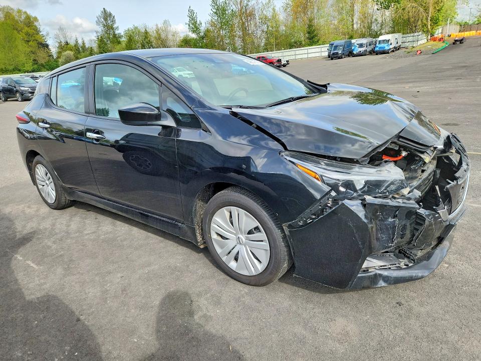 2021 Nissan Leaf მანქანა იყიდება აუქციონზე, vin: 1N4AZ1BV3MC553633, აუქციონის ნომერი: 49046136